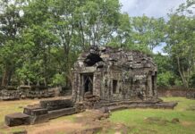 ប្រាសាទក្រោលគោ