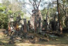 ប្រាសាទបន្ទាយពីរជាន់