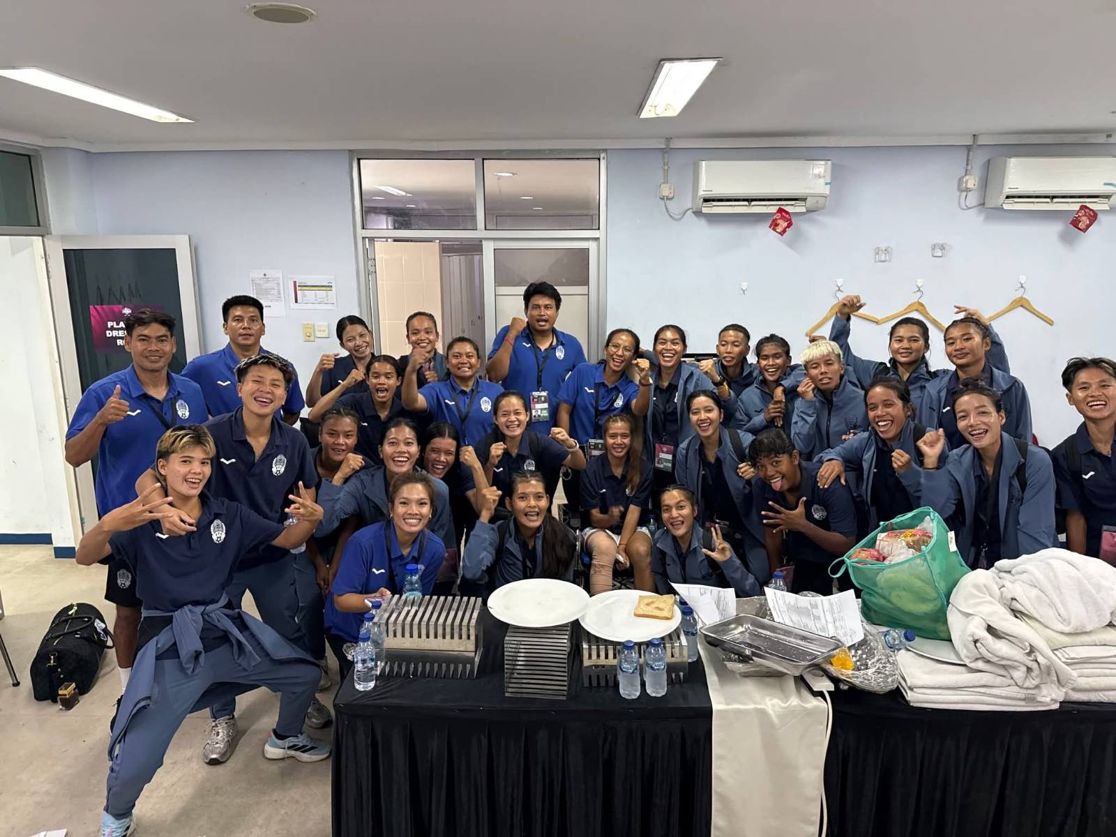 ក្រុមជម្រើសជាតិបាល់ទាត់នារីកម្ពុជា បានឡើង ៣កម្រិត មកឈរនៅចំណាត់ថ្នាក់លេខ ១១៤ លើពិភពលោក បន្ទាប់ពីប្រកួតមិត្តភាពមួយប្រកួតឈ្នះ និងមួយប្រកួតទៀតស្មើ
