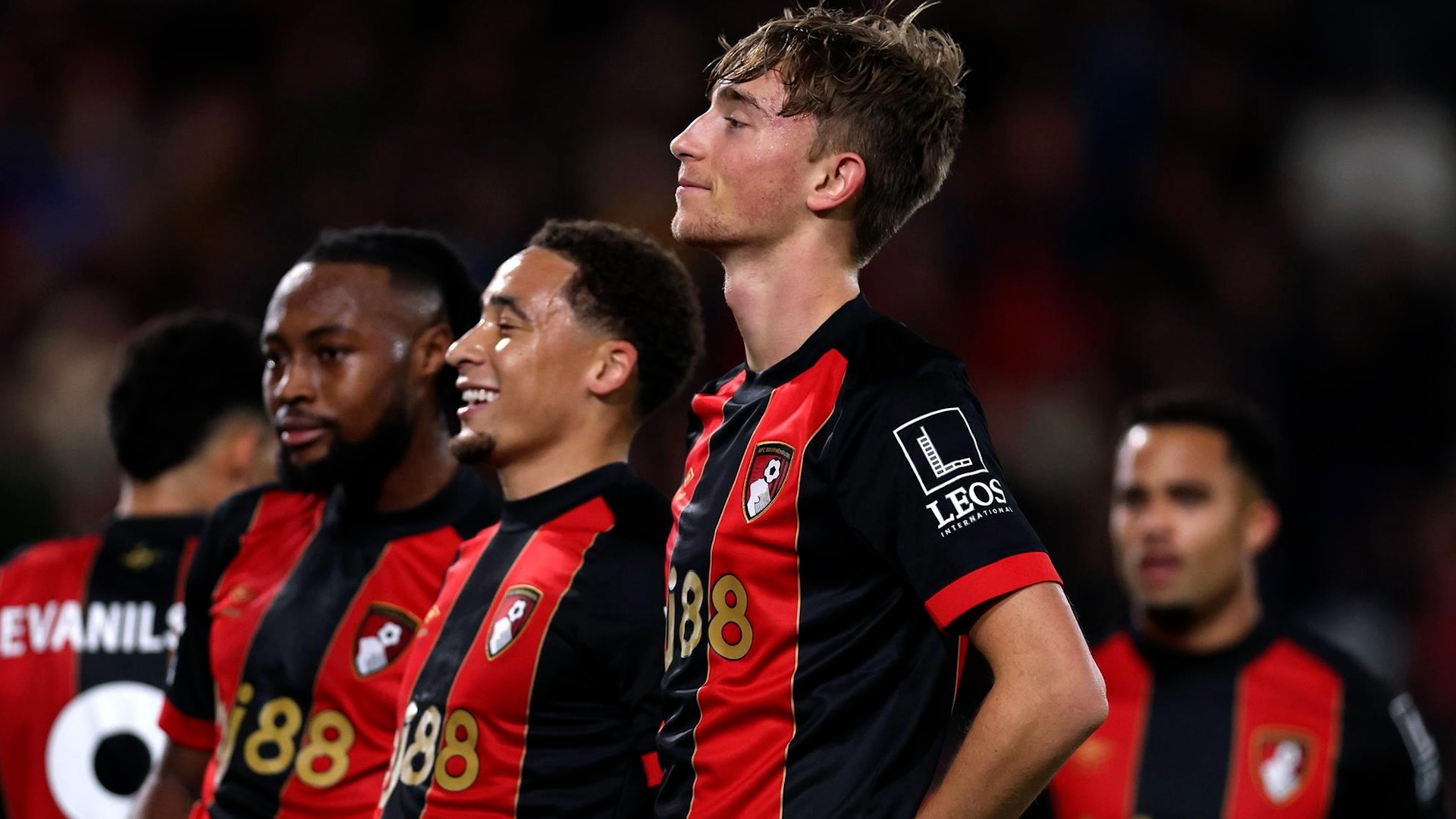 Bournemouth អាចកើបចំណូលបានជិត១៥០លានផោនពីការលក់ខ្សែការពារឆ្នើមបីរូប