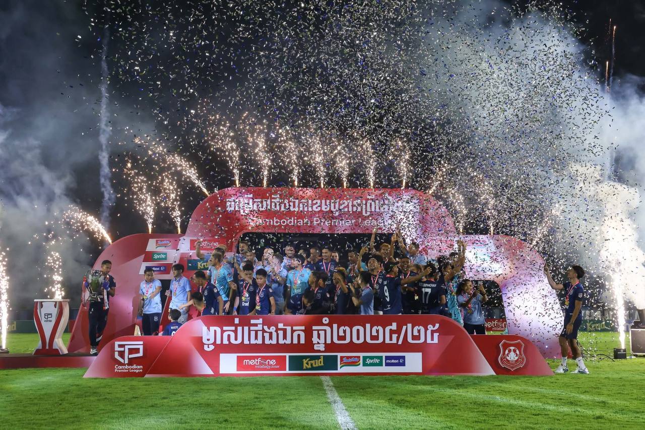 ព្រះខ័នរាជស្វាយរៀងកំពុងស្ថិតលើវិថីក្លាយជាក្រុមដំបូងគេនៅកម្ពុជាដែលឈ្នះជើងឯកលីគកំពូល៣រដូវកាលជាប់គ្នា