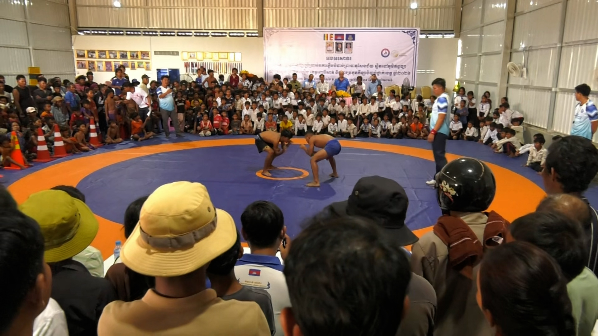 ជើងខ្លាំងកីឡាចំបាប់ ហេង វុទ្ធី បង្កើតក្លិបចំបាប់ព្រះធាតុ ដើម្បីបណ្តុះធនធានថ្នាលឆ្ពោះទៅកាន់ឆាកអន្តរជាតិ