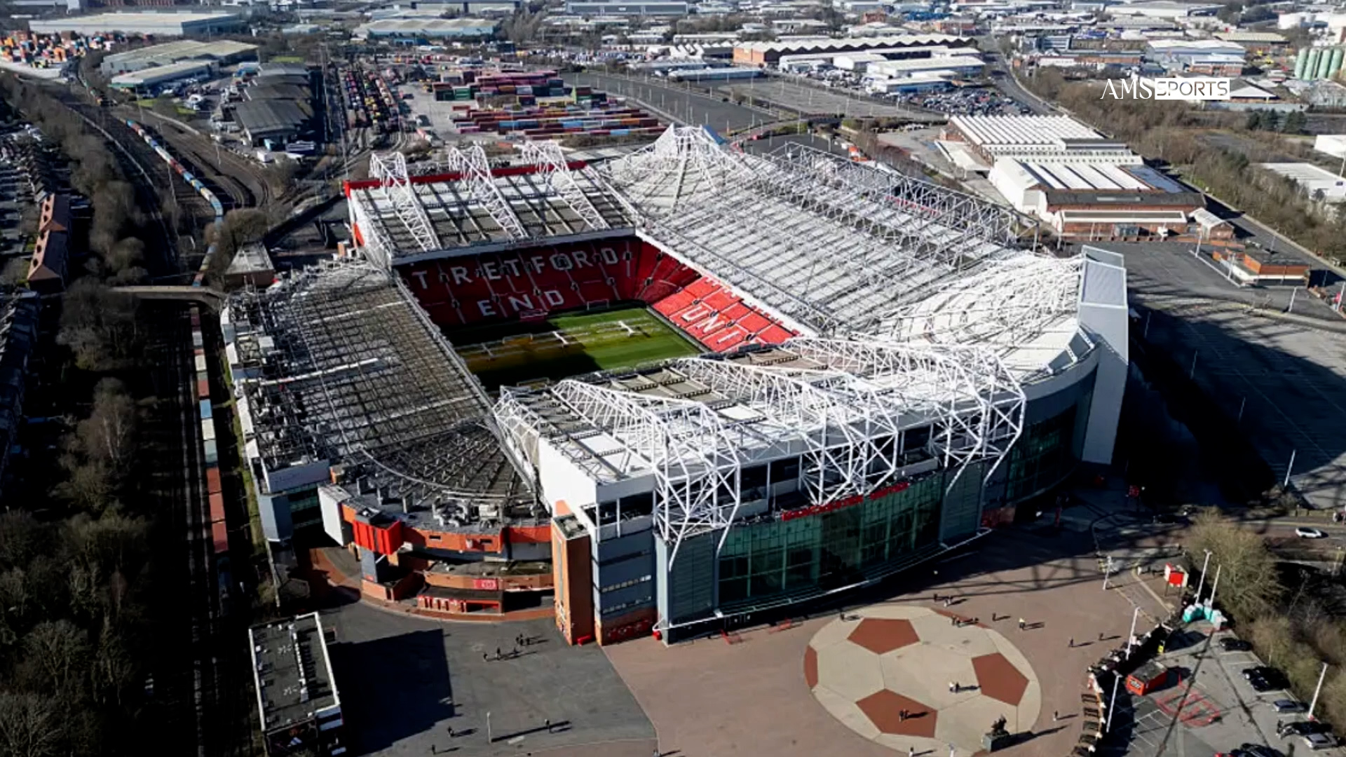 វិបត្តិនៅ Old Trafford ខណៈដែល លោក Michael Carrick ប្រឈមមុខនឹងការបាត់បង់តំណែង